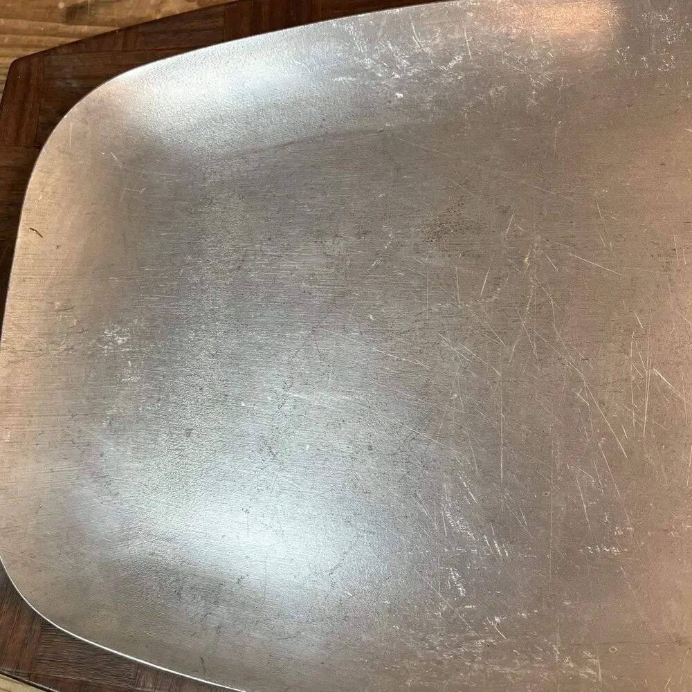 VTG Hand Woven Weavewood Steak Sizzler Aluminum Insert Walnut Serving Tray USA